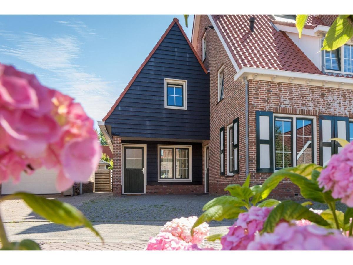 Quietly Located House Within Walking Distance Of The Beach Domburg Eksteriør billede