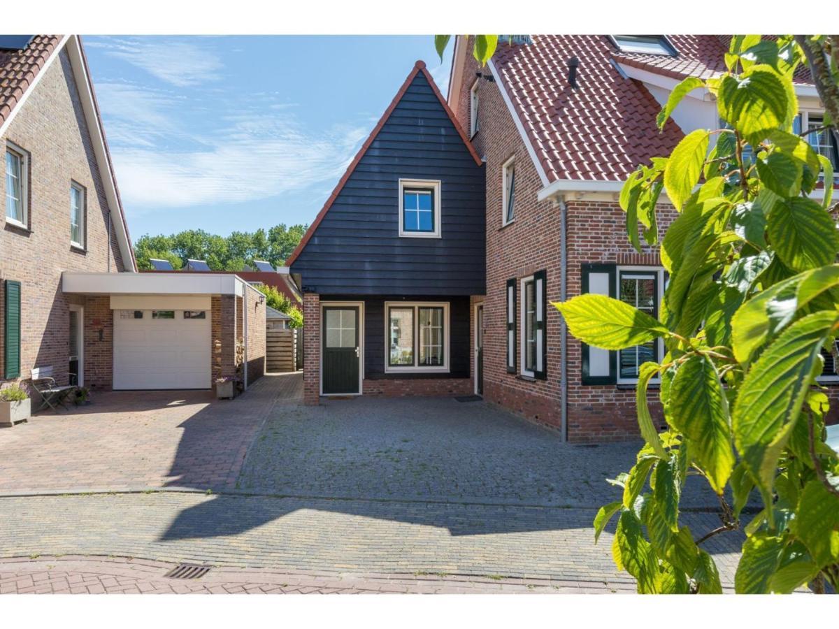 Quietly Located House Within Walking Distance Of The Beach Domburg Eksteriør billede